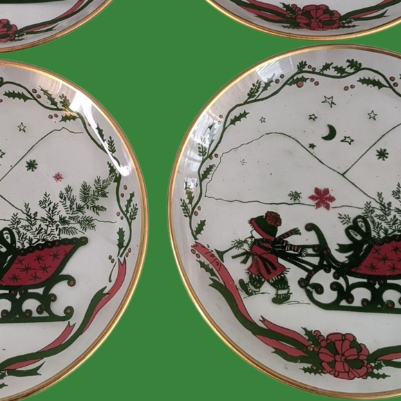 Vintage Fisher Christmas 16cm clear Glass plates. Set of 4 - Picture 2 of 9